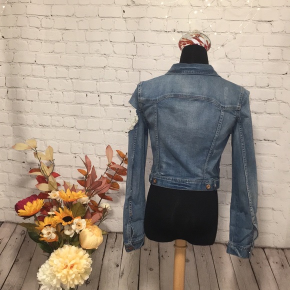 H&M Distressed Denim Jacket SM/M - Picture 6 of 9